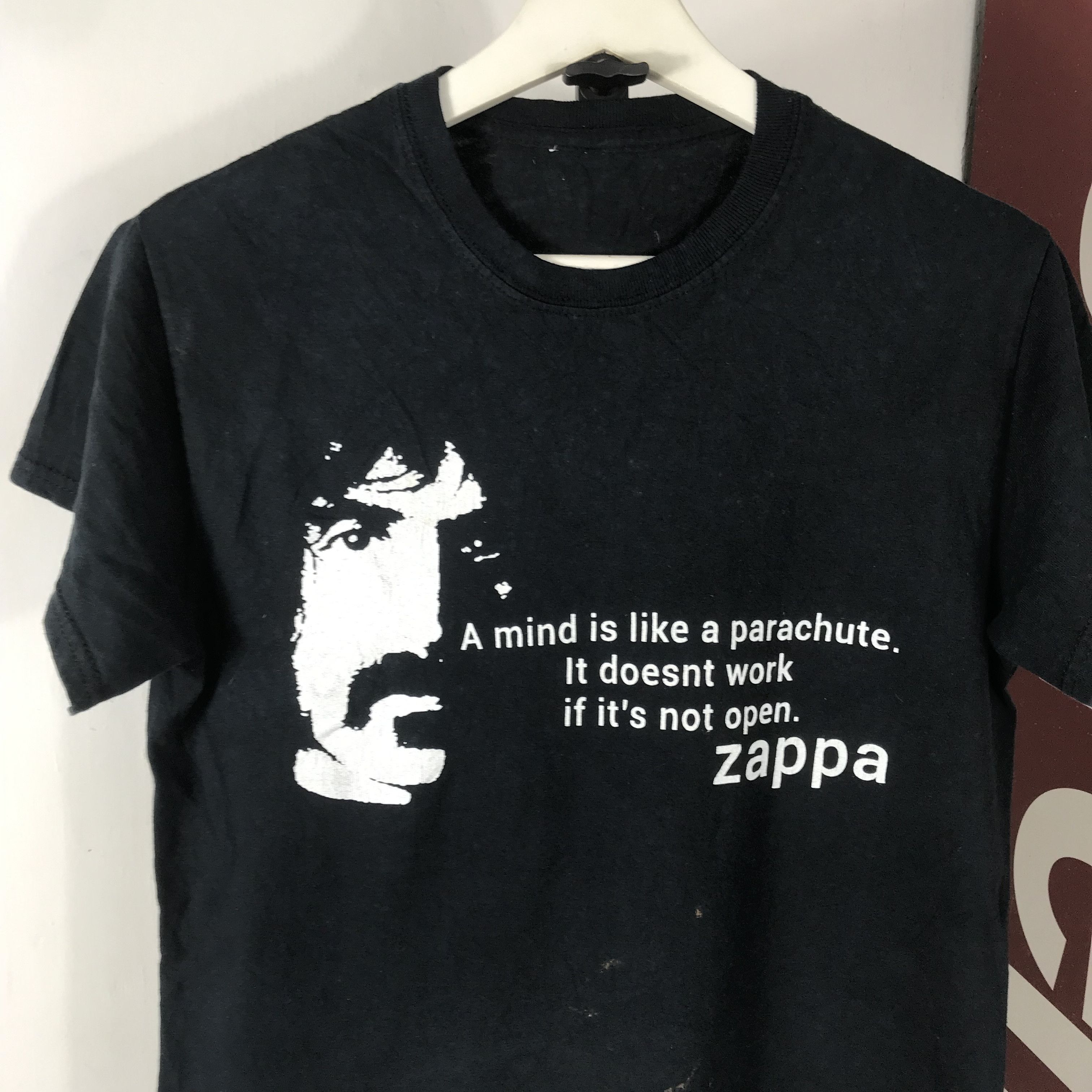 Vintage Vintage 90s Humor T Shirt Frank Zappa Size US S / EU 44-46 / 1 - 3 Thumbnail