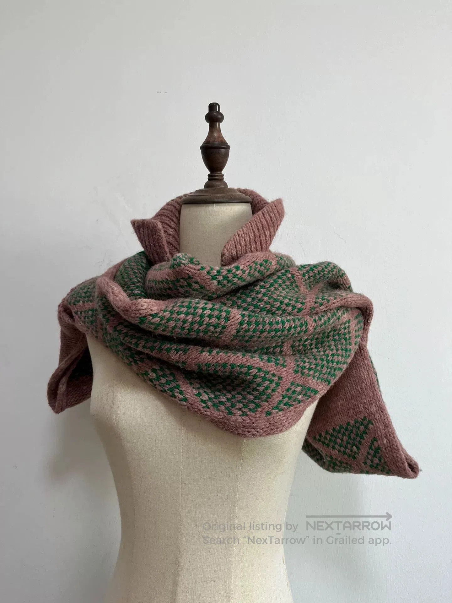 Dries Van Noten Dries van Noten Pink Green Argyle Scarf. Size ONE SIZE - 3 Thumbnail