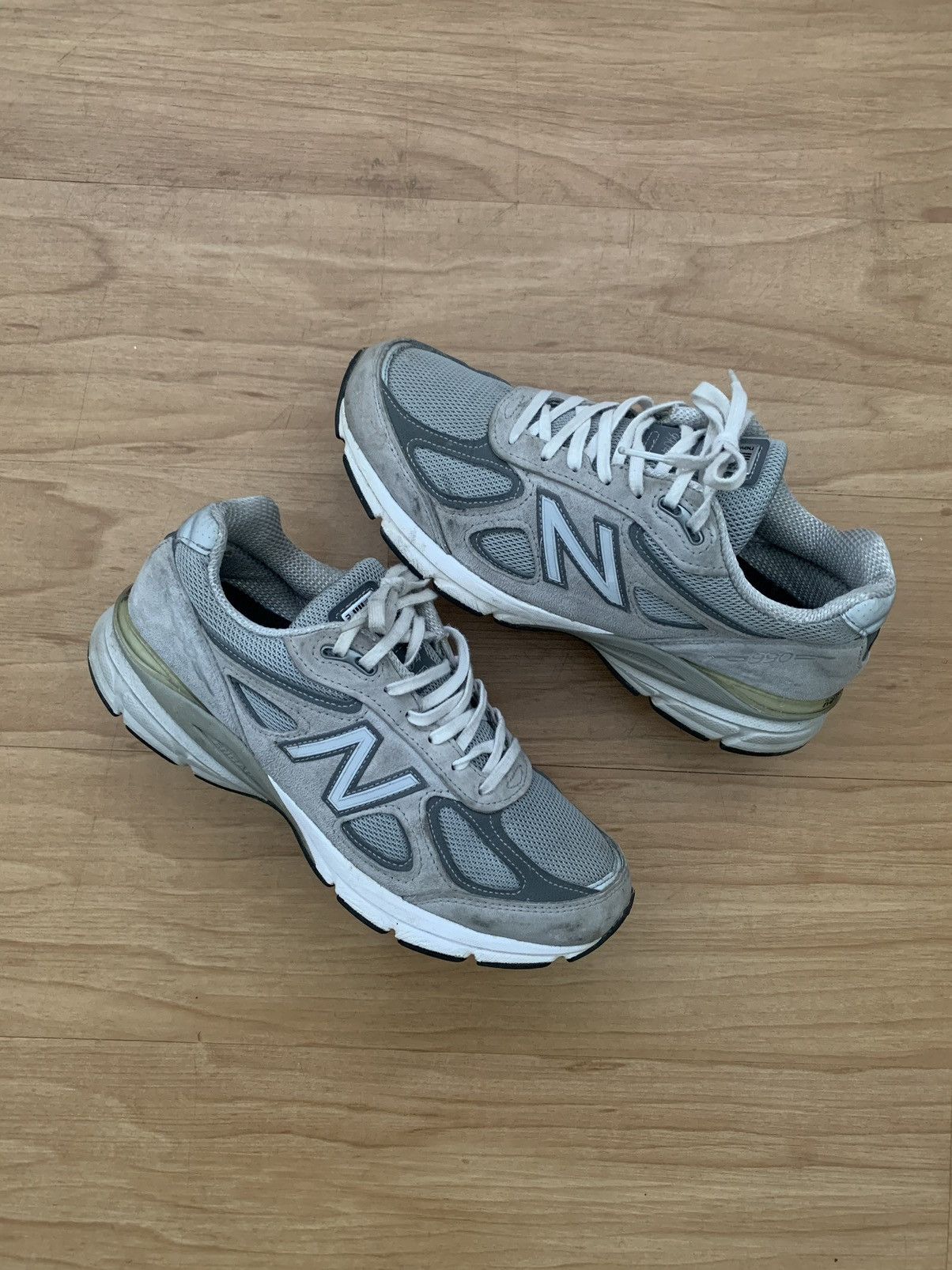💨 New Balance 990v4 Made in USA Grey (Sz 8)