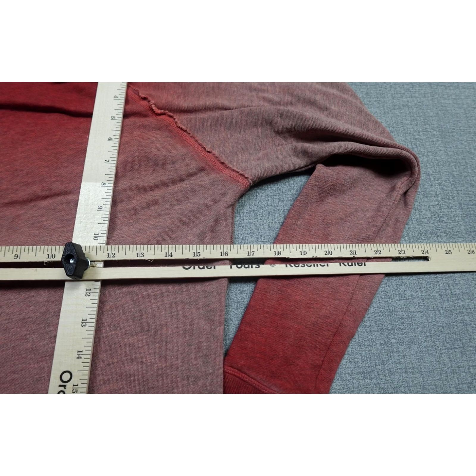 Harley Davidson Harley-Davidson Shirt Womens Small Red Embroidered Winged Motor Harley-Davidson Cycles Patch Long Sleeve Distressed Hem Crew Neck Shirt Size S / US 4 / IT 40 - 6 Thumbnail