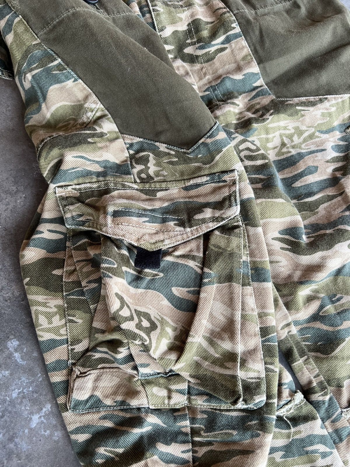 If Six Was Nine × PPFM PPFM TIGER STRIPE CAMO CARGO PANTS VERY RARE Size US 31 - 5 Thumbnail
