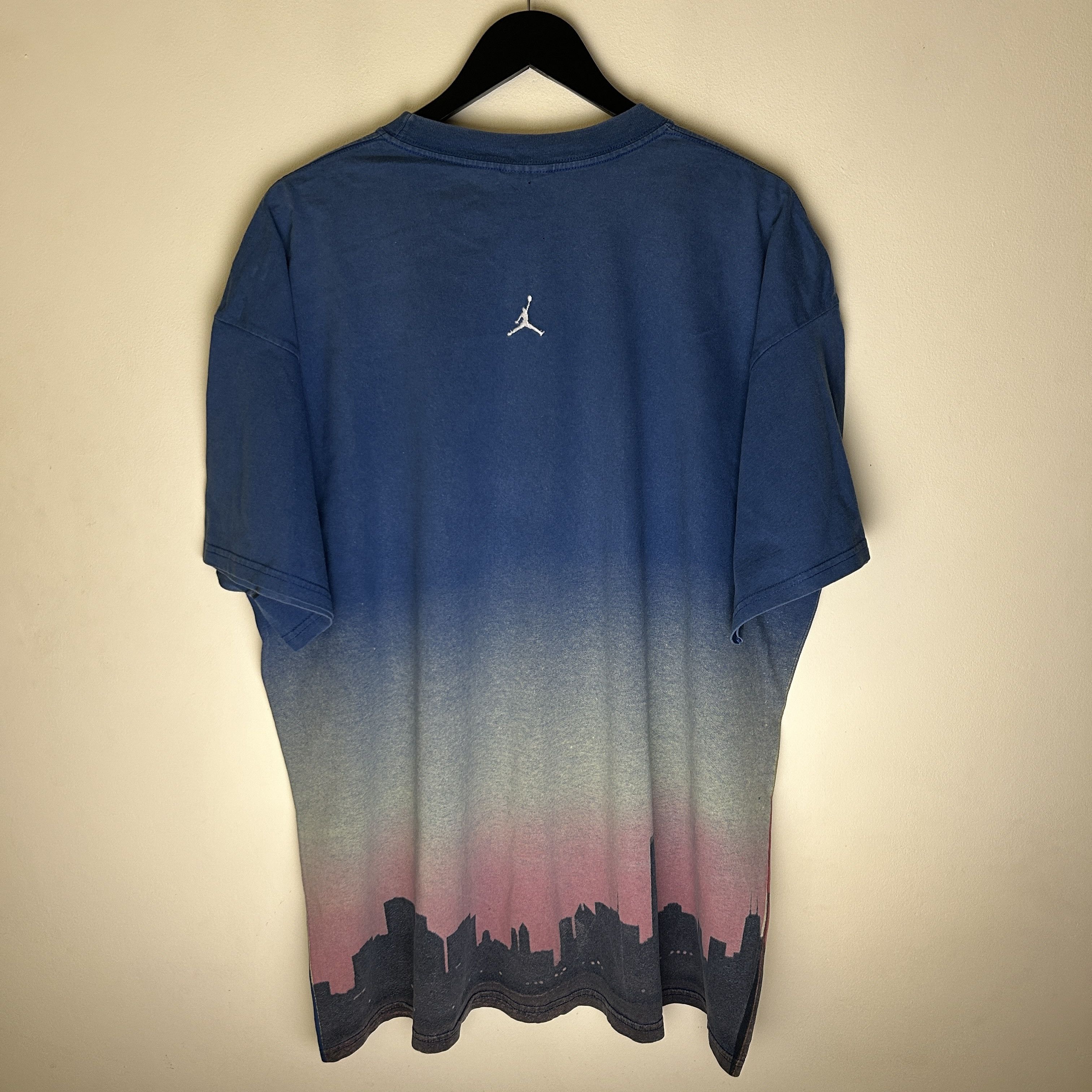 Jordan Brand Vintage Michael Jordan Allover Print T-shirt Size US XXL / EU 58 / 5 - 2 Thumbnail