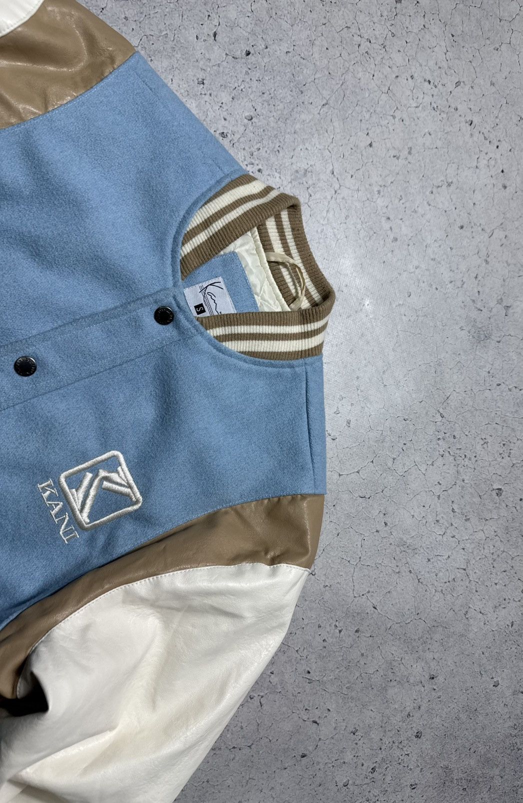 Karl Kani Karl Kani Vintage Bomber Jacket Varsity Vintage Big Logo Size US S / EU 44-46 / 1 - 4 Thumbnail