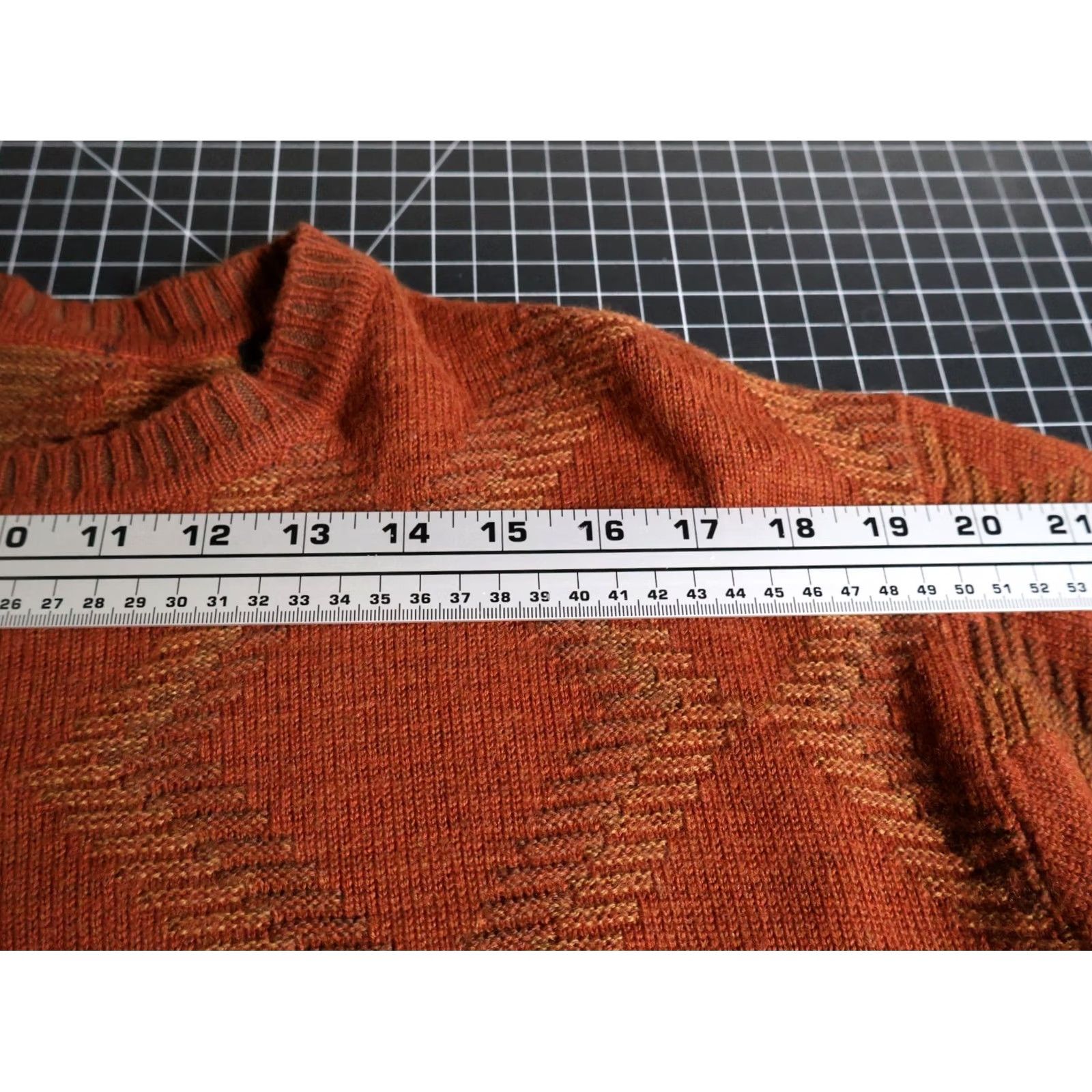 Vintage VTG Wool Blend Sweater Mens Medium Burnt Orange Geometric Pattern Lightweight Pullover Crew Neck 90s Casual Vintage Knit Style Mens Size US M / EU 48-50 / 2 - 7 Thumbnail
