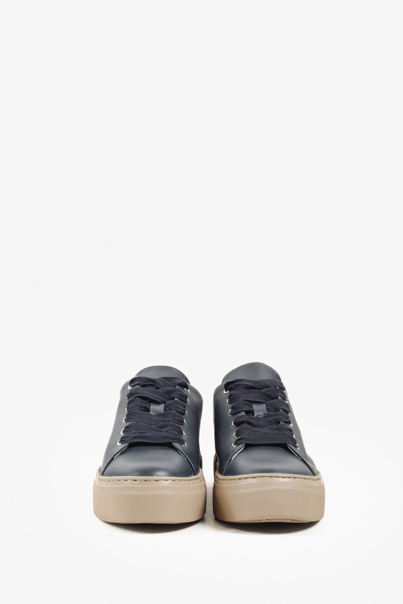 AGL Attilio Giusti Leombruni Butterfly Jewel Platform Sneakers Size US 10.5 / IT 40.5 - 2 Thumbnail