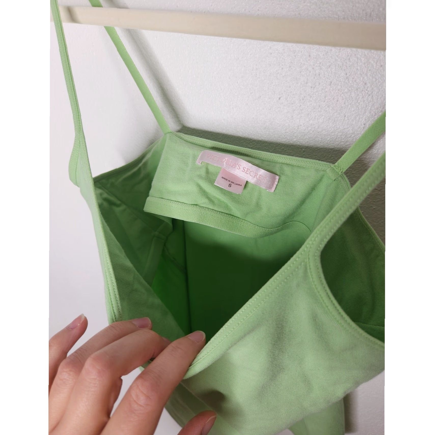 Victoria's Secret VINTAGE Victoria's Secret Green Tank Top Cami Shirt 00s Y2K Fairy Whimsy Womens S Stockman Size S / US 4 / IT 40 - 6 Thumbnail