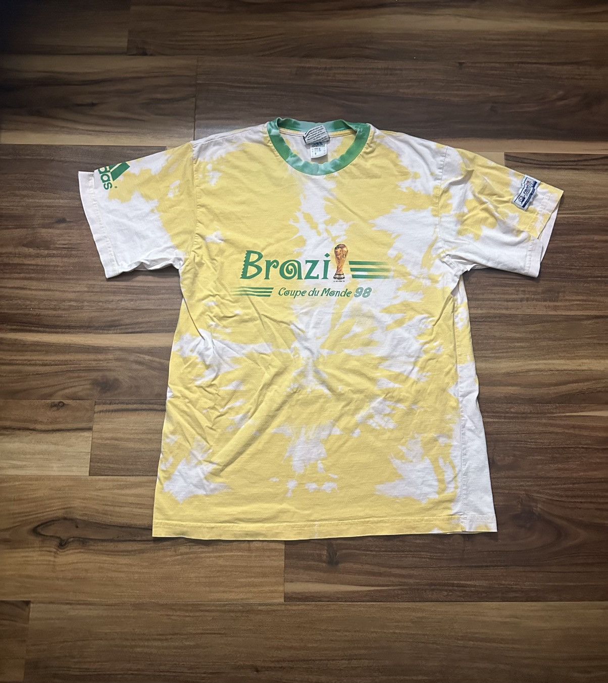Adidas Vintage Brazil World Cup Tee Size US M / EU 48-50 / 2 - 1 Thumbnail