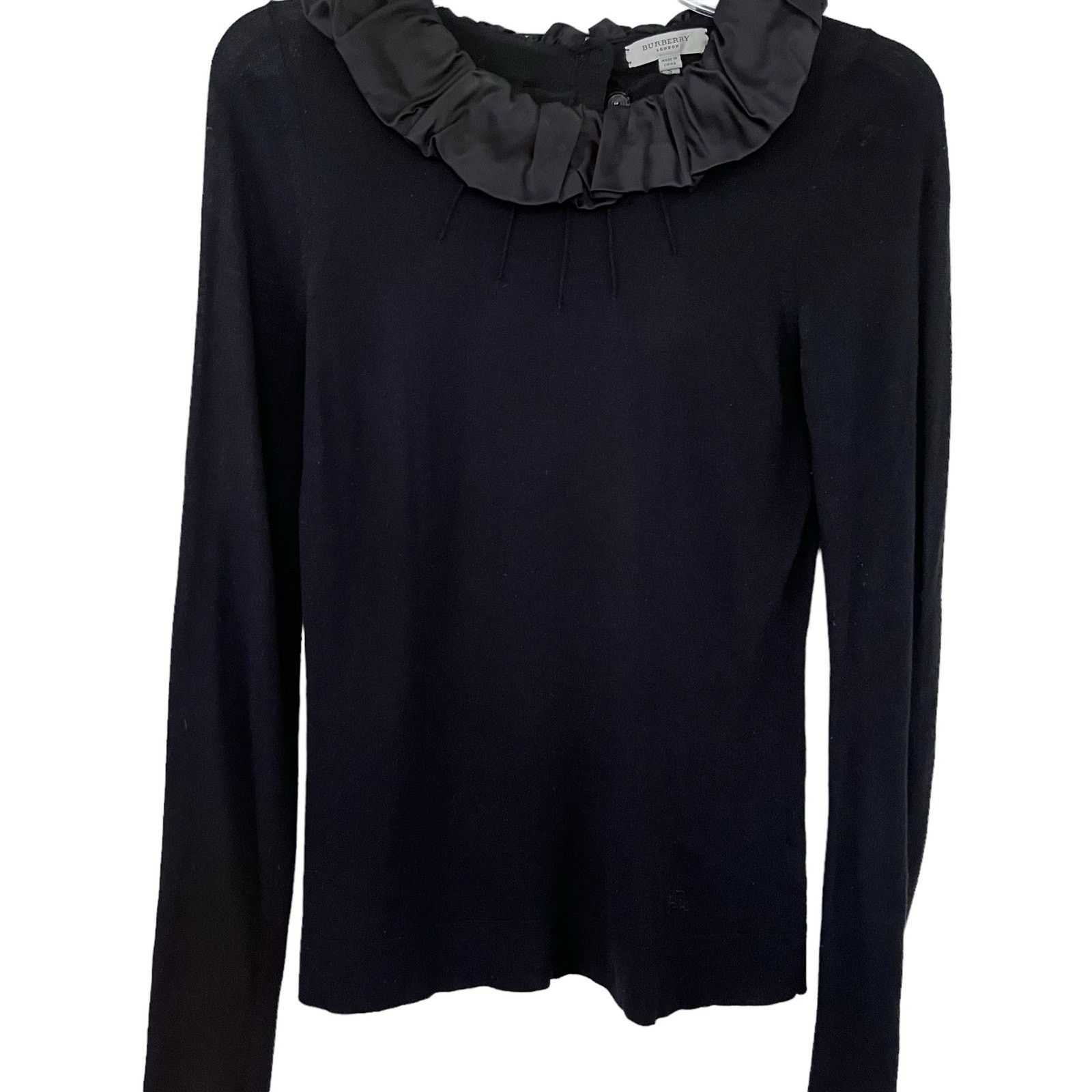 Burberry Burberry London Black Cashmere Satin Ruffle Collar Sweater Size S / US 4 / IT 40 - 1 Thumbnail