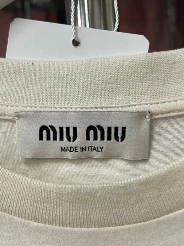 Miu Miu Miu Miu Summer Cream Cotton T-shirt . Size M / US 6-8 / IT 42-44 - 7 Thumbnail
