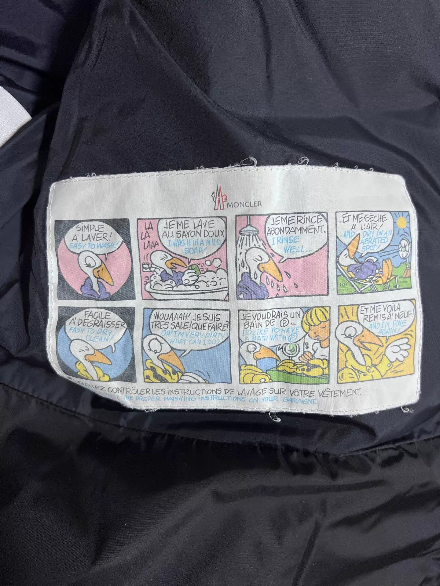 Moncler Moncler sleeve logo mid-length hooded puffer 2 99 new Size XS / US 0-2 / IT 36-38 - 5 Thumbnail