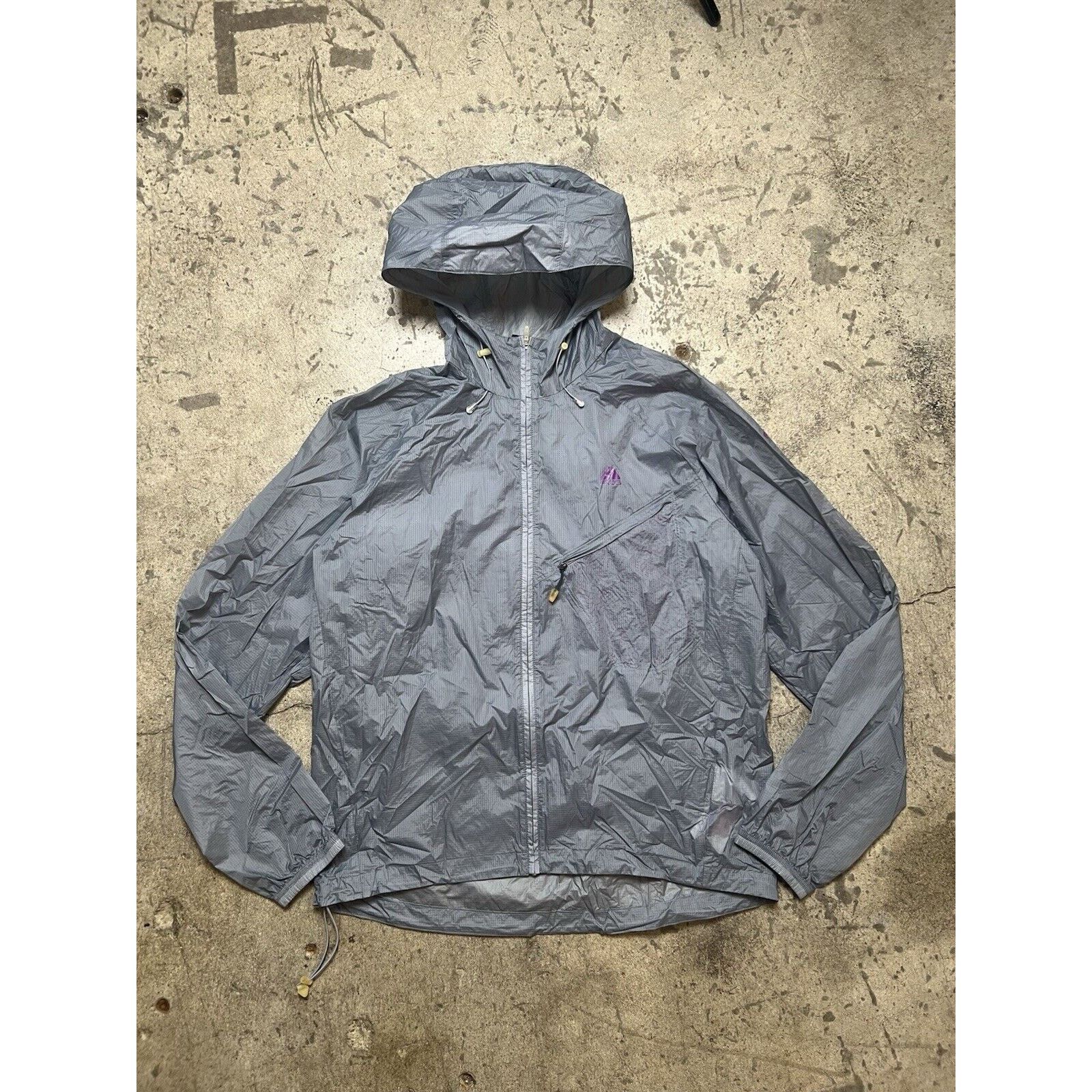 Nike 2009 NIKE ACG Storm Gray Nylon Windrunner Jacket Ripstop M Size US M / EU 48-50 / 2 - 1 Thumbnail