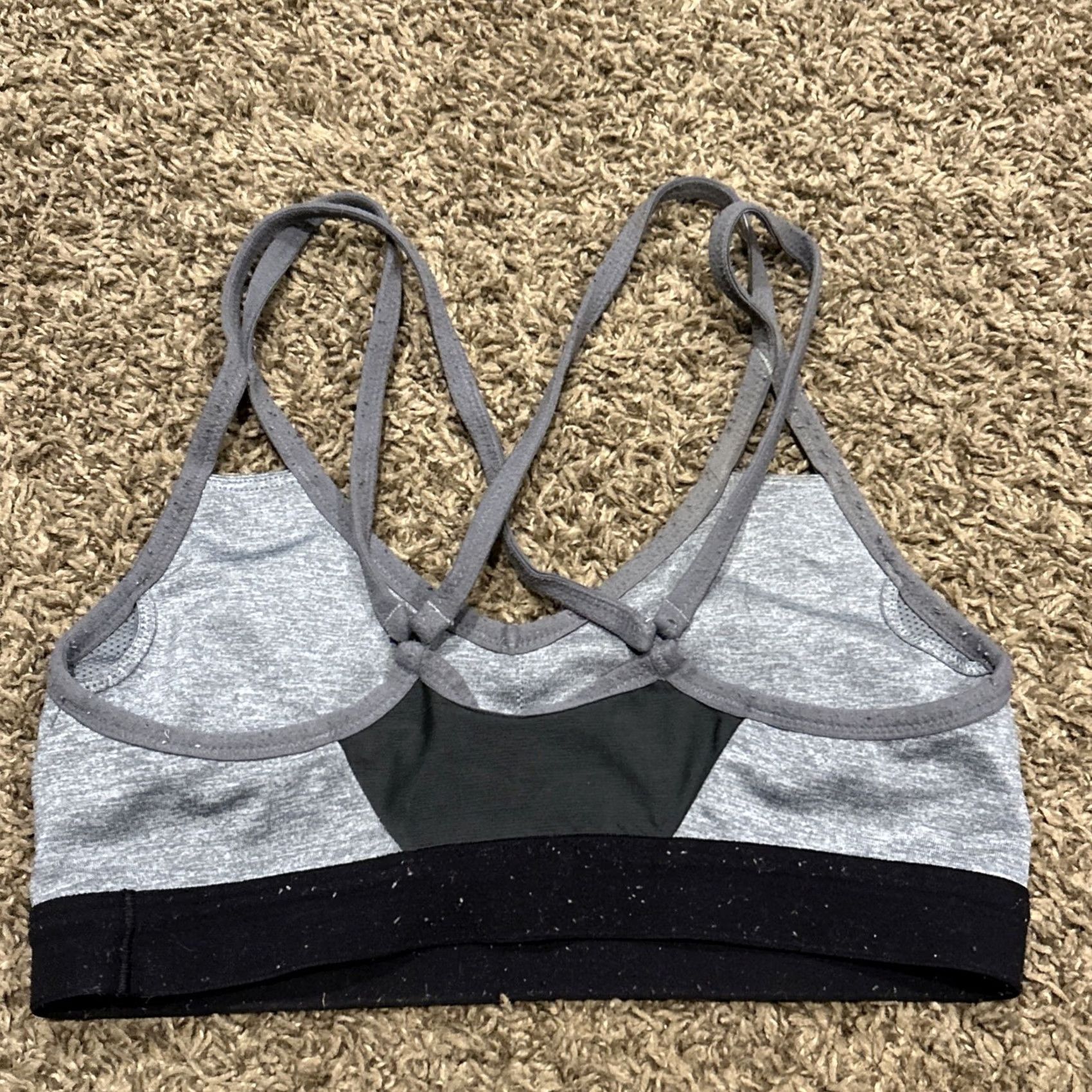 Nike Nike Dri Fit Womens S Sports Bra Gray Black B25 - Preowned Condition Size ONE SIZE - 2 Thumbnail