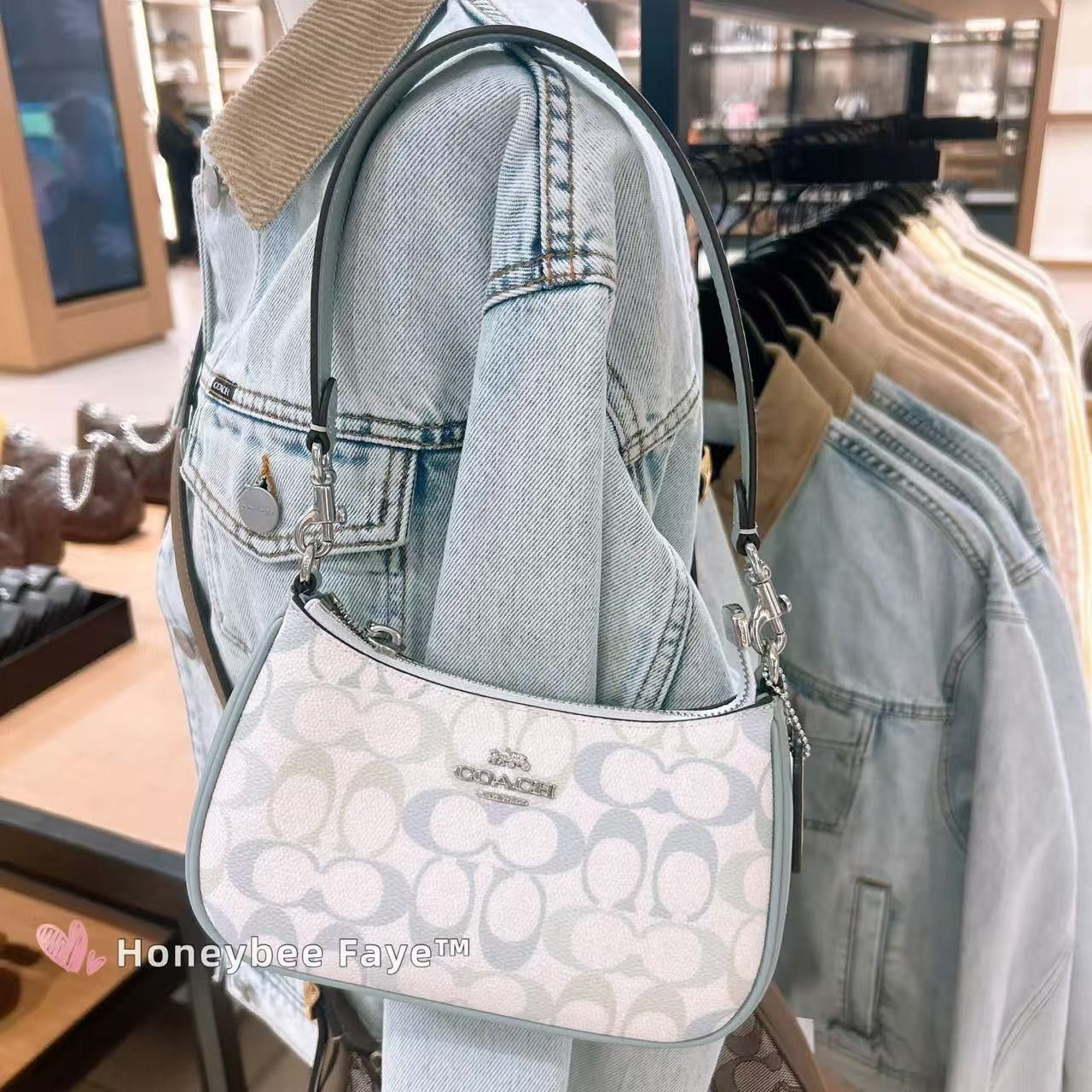 Coach Teri Mini Crossbody Bag In Pretty Signature Canvas CDW52 Size ONE SIZE - 1 Thumbnail