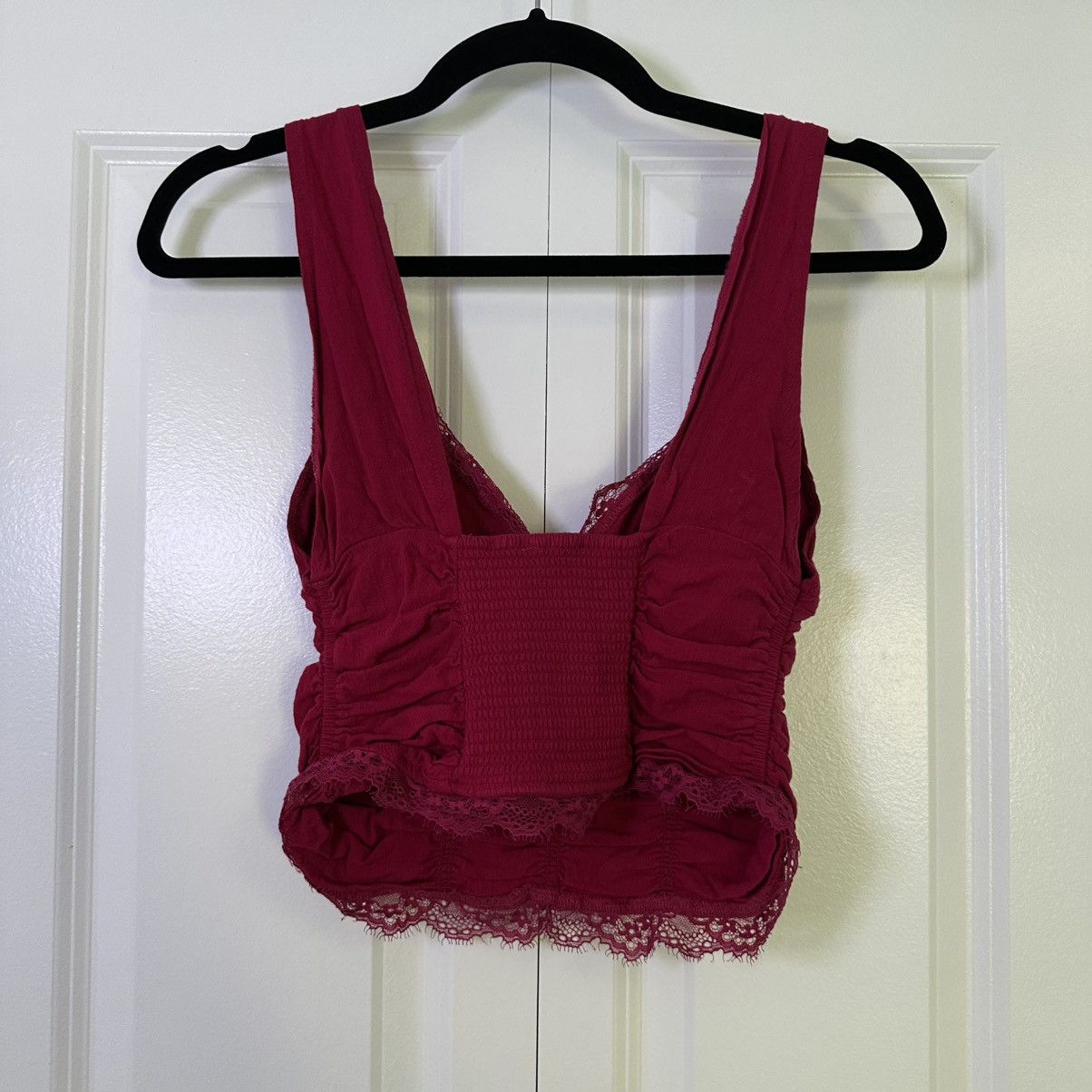 Free People Free People Under Your Spell Raspberry Ruched Lace Tank XS Size XS / US 0-2 / IT 36-38 - 2 Thumbnail