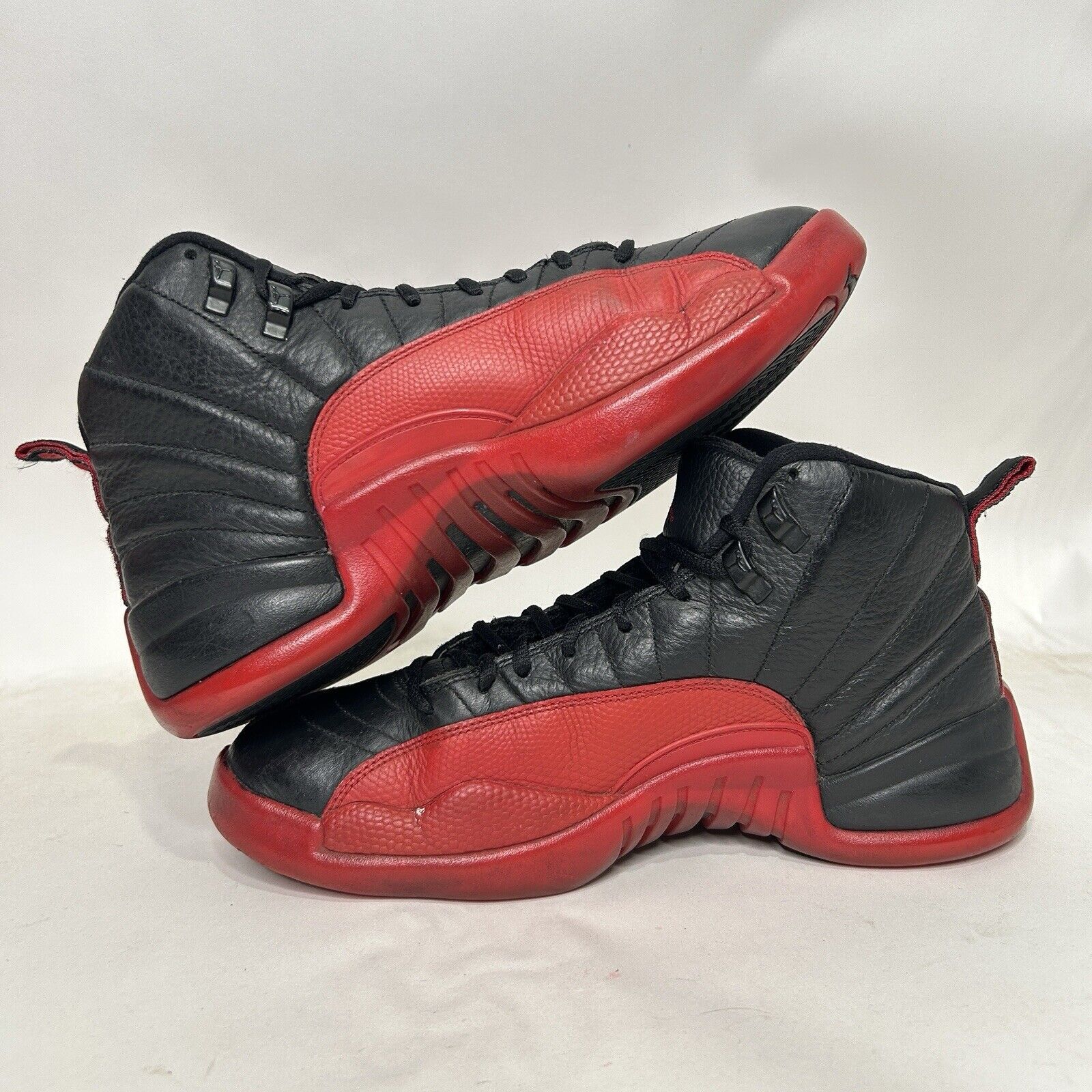 Nike Nike Air Jordan 12 Retro OG “Flu Game” 2016 Size US 9.5 / IT 39.5 - 3 Thumbnail