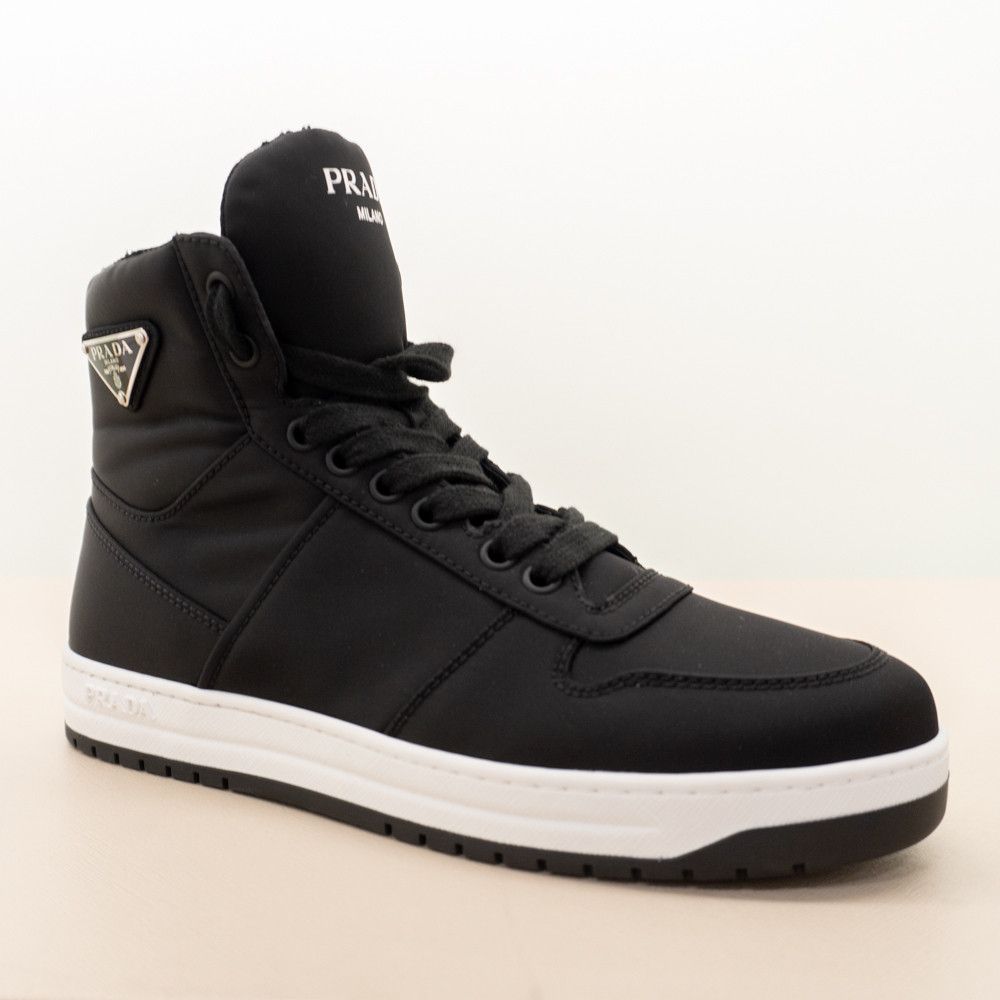 Prada o1la1rc1a0724 Sneaker in Black Size US 7.5 / IT 37.5 - 1 Thumbnail