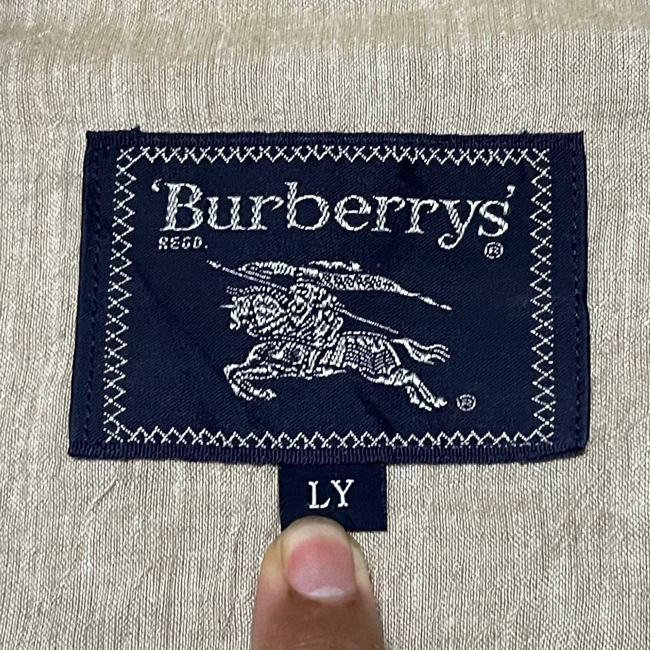 Burberry Vintage Burberry Jacket Multi Pocket Size US L / EU 52-54 / 3 - 8 Thumbnail