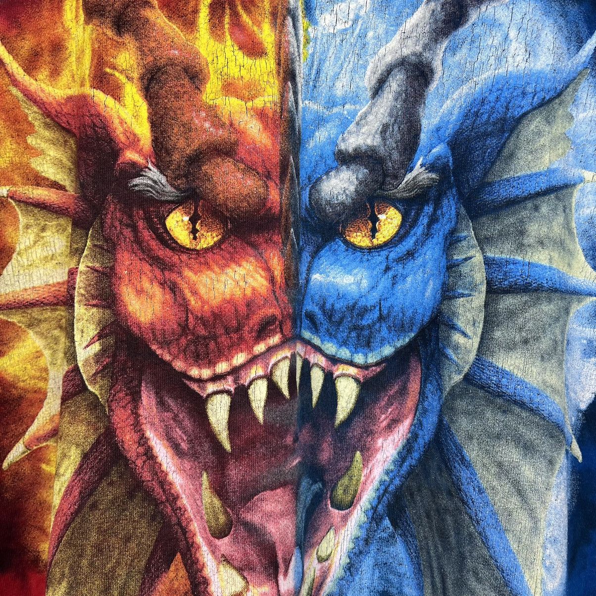 Universal Studios Vintage Universal Studios y2k dragon graphic tee 1999 Size US XL / EU 56 / 4 - 8 Thumbnail