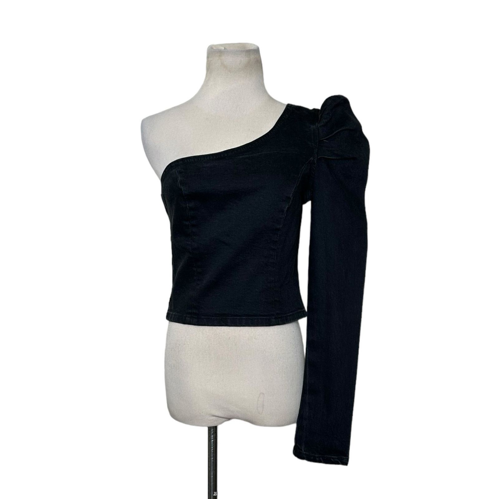 GRLFRND GRLFRND black denim one shoulder crop top size Small Size S / US 4 / IT 40 - 11 Thumbnail