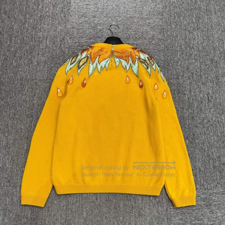 Gucci Gucci Showy sheepskin rhinestone embroidered sweater Size US L / EU 52-54 / 3 - 2 Thumbnail