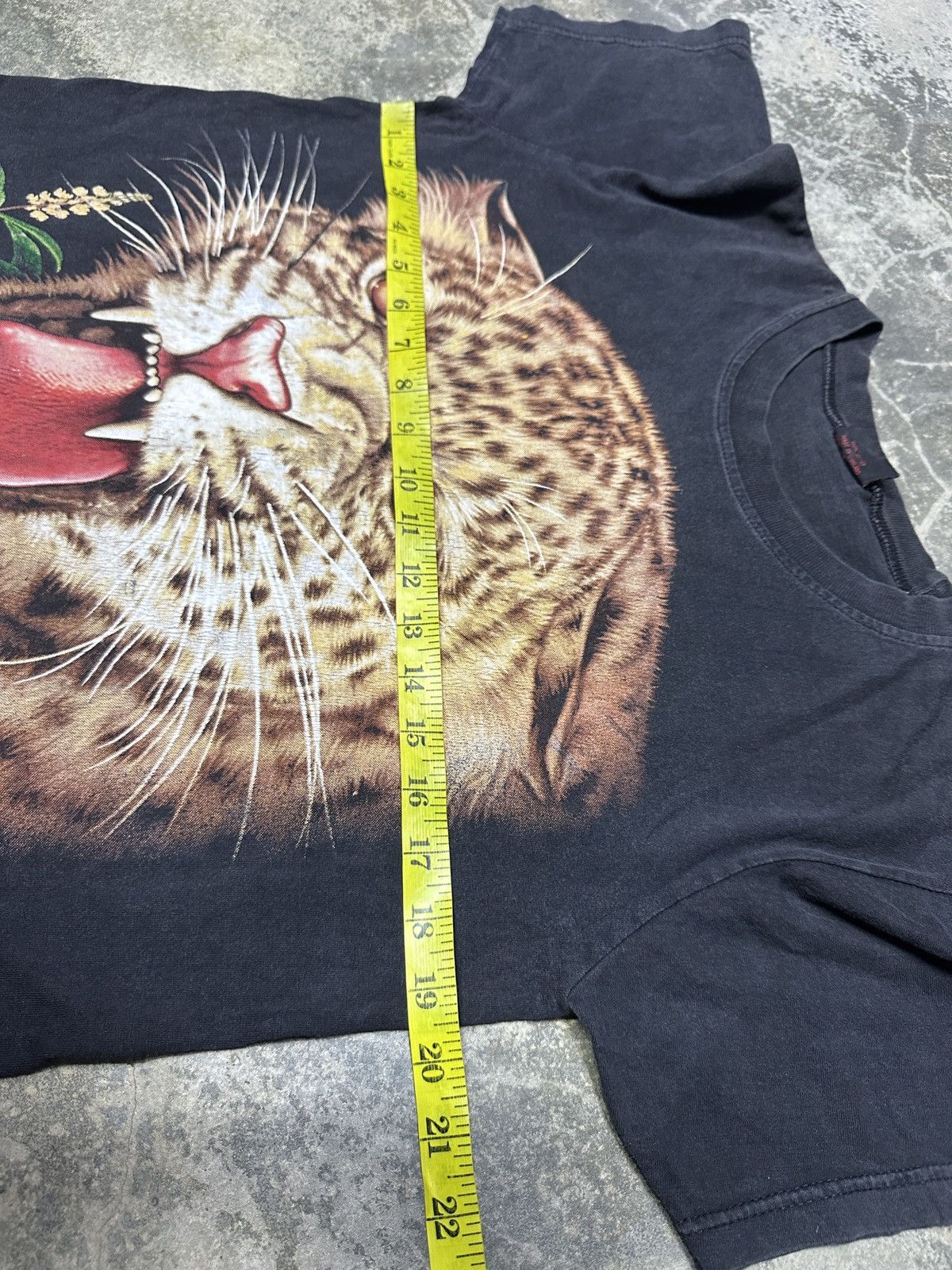 Japanese Brand × Vintage Sun Faded🔥 Y2k Leopard OVP SP Tshirt Size US M / EU 48-50 / 2 - 18 Thumbnail