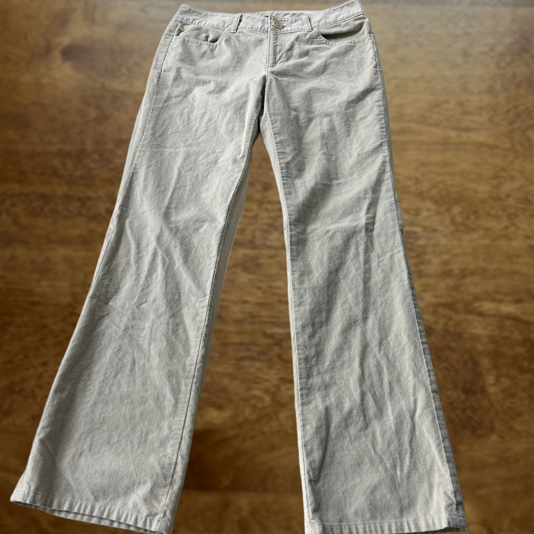 Banana Republic Banana Republic Pants Womens 10 Beige Corduroy Khakis Regular Casual Pockets Size 32" / US 10 / IT 46 - 1 Thumbnail