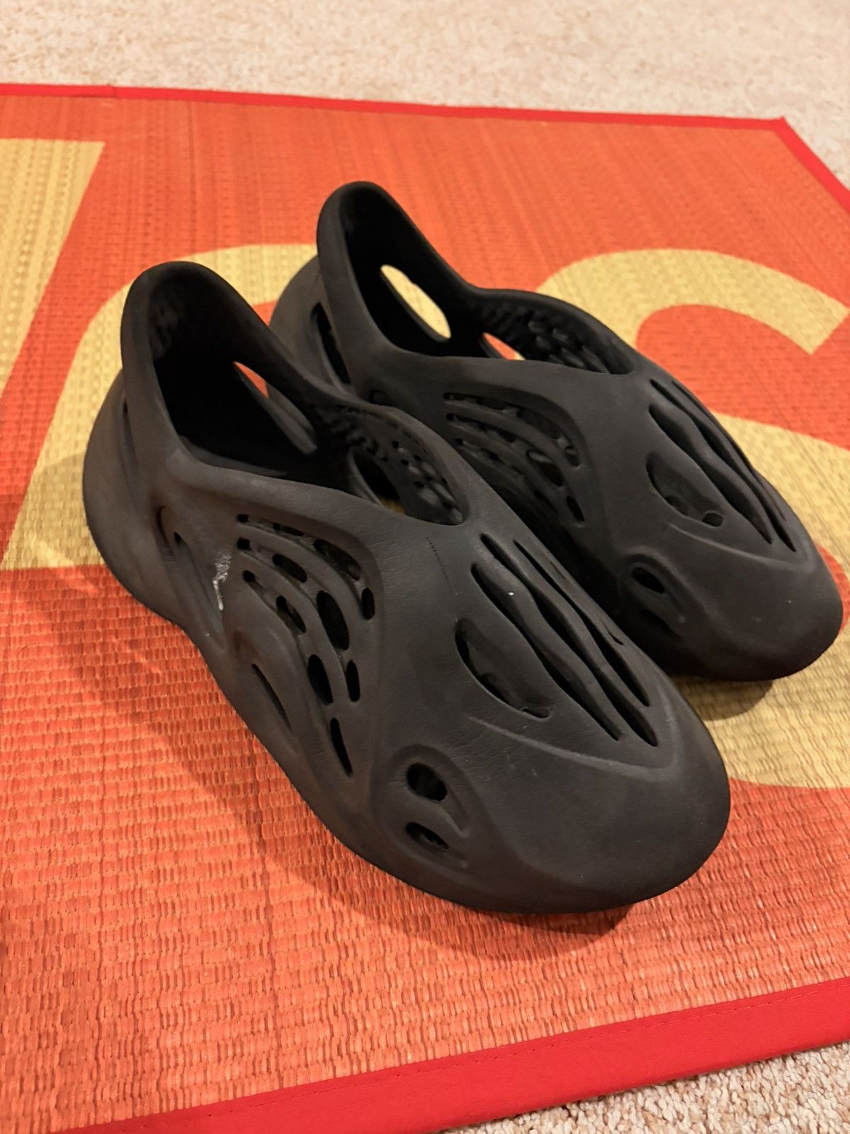 Yeezy Foam Runner Shoes in Black, Men’s (Size 8)