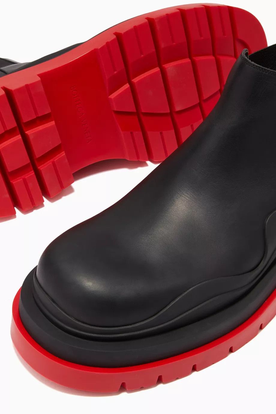 Bottega Veneta o1loc1c0824 630281 Tire Ankle Chelsea Boot in Black/Red Size US 7 / EU 40 - 6 Thumbnail