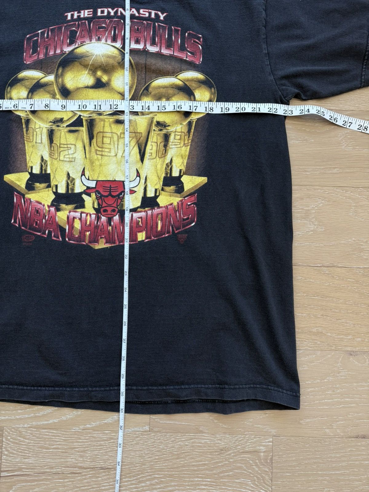 Starter Vintage Chicago Bulls Dynasty NBA Champions Shirt Size US L / EU 52-54 / 3 - 10 Thumbnail