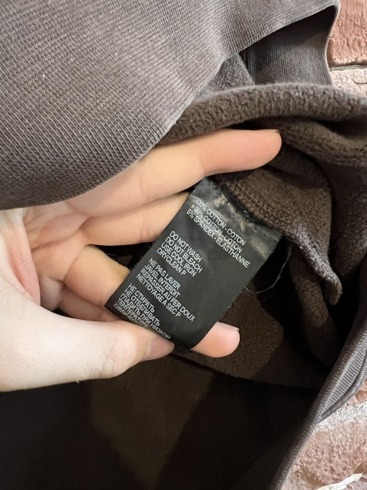 Haider Ackermann Haider Ackermann Embroided Logo Cropped Boxy Crewneck L Brow Size US L / EU 52-54 / 3 - 8 Thumbnail