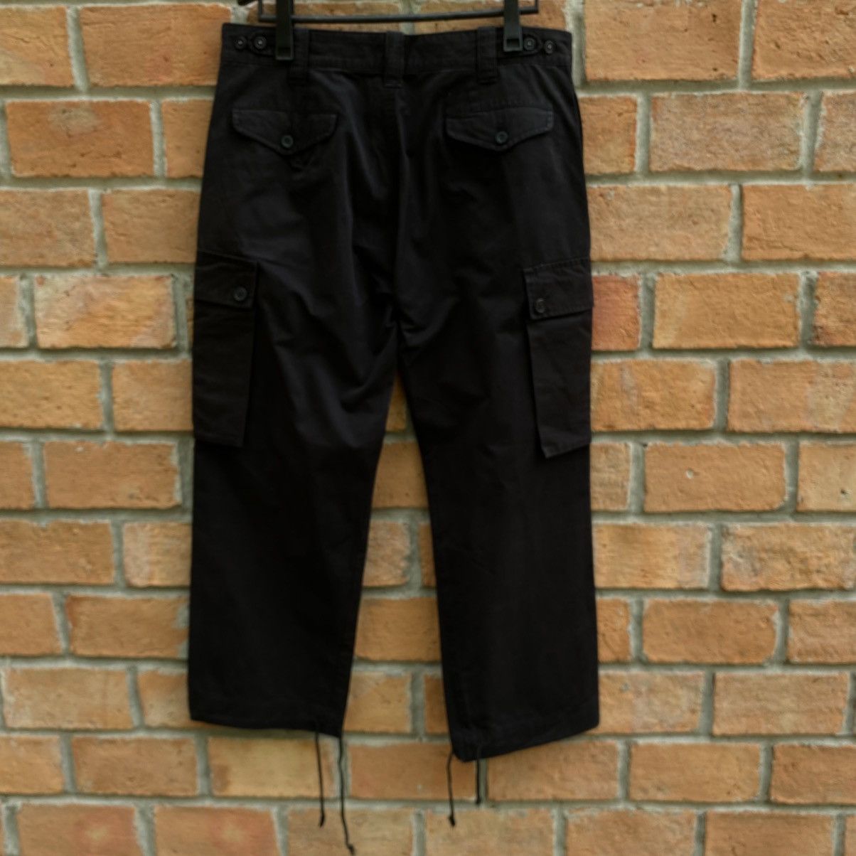 Yohji Yamamoto Yohji Yamamoto Black Cargo Pants Size US 38 / EU 54 - 11 Thumbnail