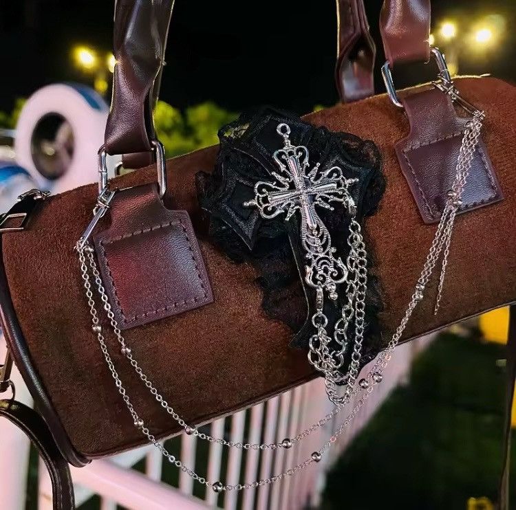 Other Hand-Made Gothic Punk Leather Cross Chain Crossbody Bag Size ONE SIZE - 4 Thumbnail