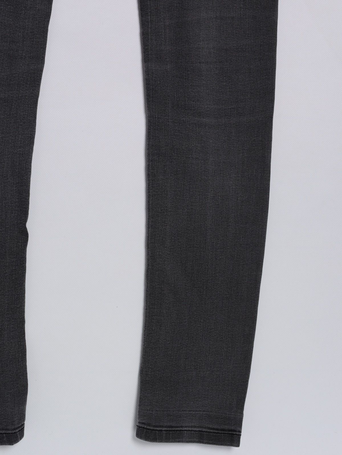 Burberry Burberry London Grey Denim Jeans Size 27" / US 4 / IT 40 - 9 Thumbnail