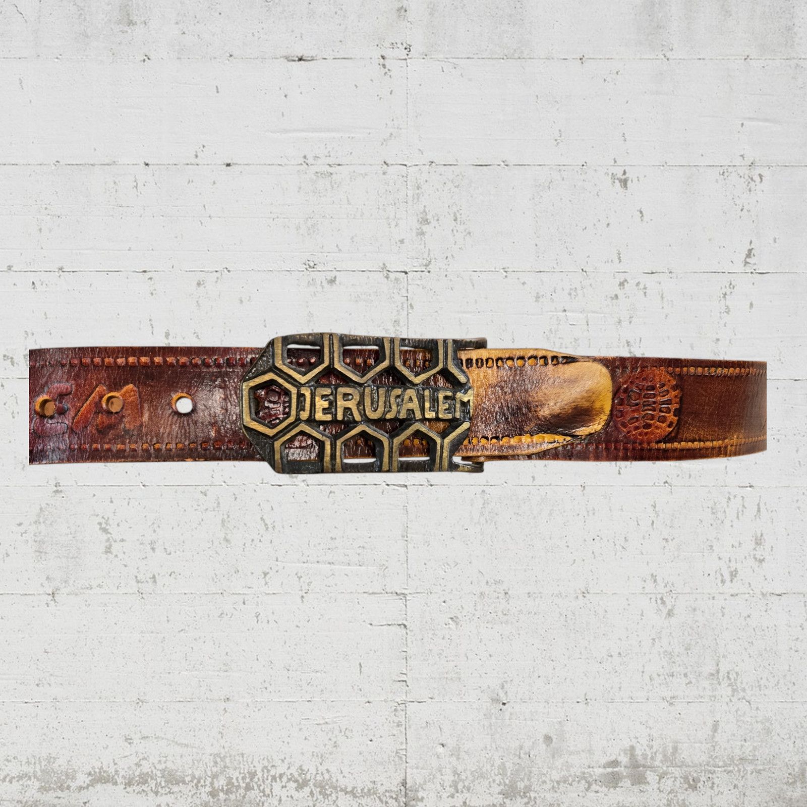 Vintage Vintage Jerusalem Pilgrim Brown Leather Brass Buckle Belt Size ONE SIZE - 1 Thumbnail
