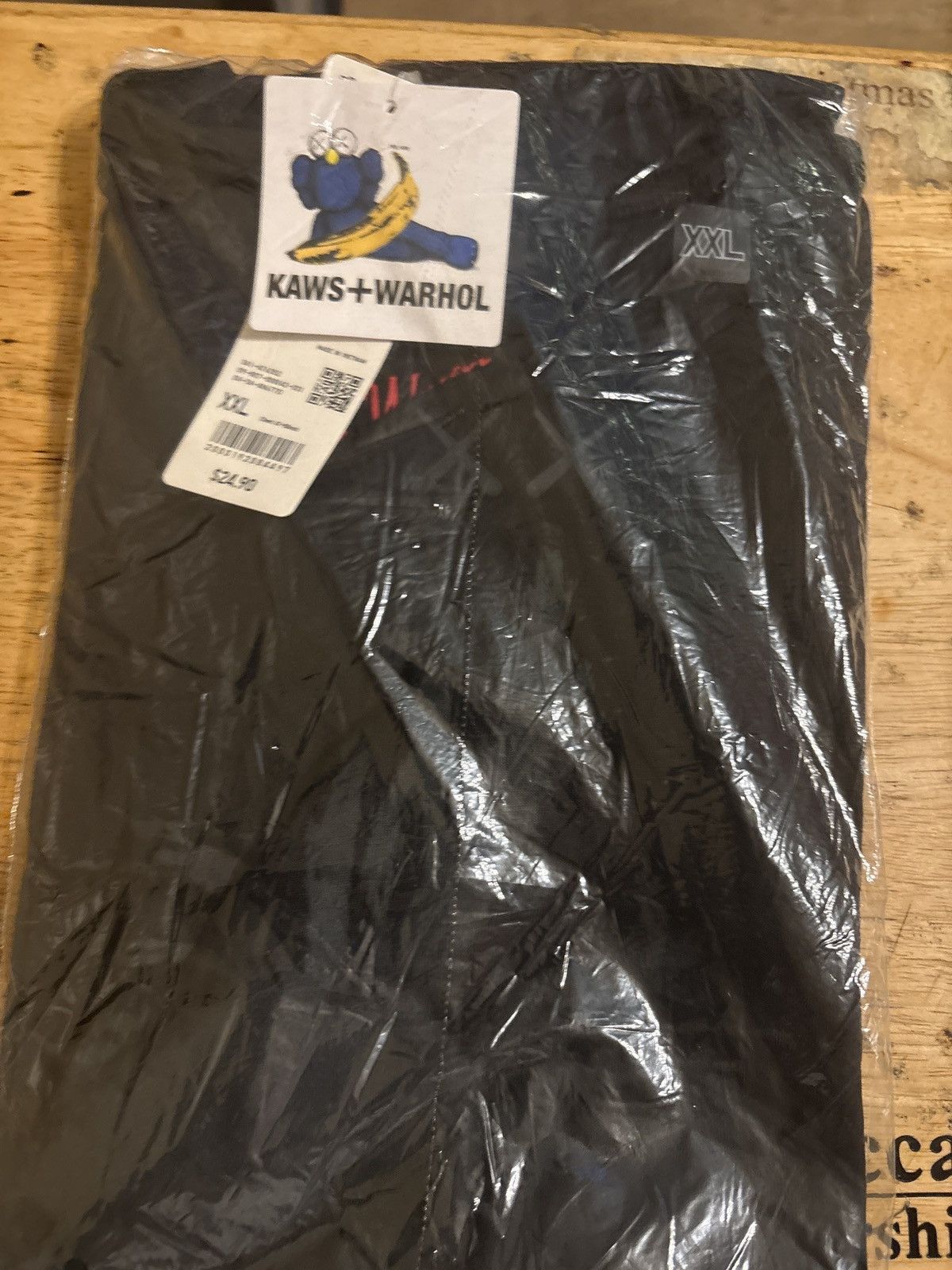Kaws KAWS x Uniqlo Warhol UT Graphic 476352 T-shirt Size US XXL / EU 58 / 5 - 2 Thumbnail