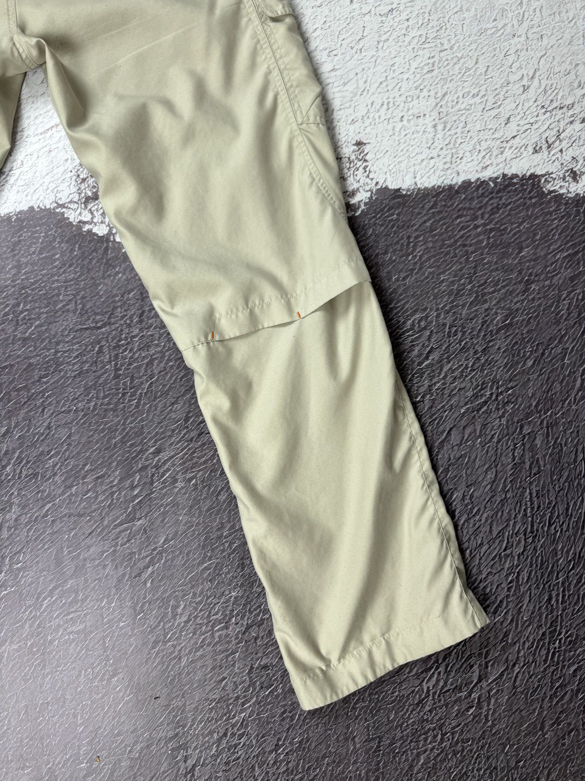 Adidas Adidas vintage y2k hiking utility outdoor cargo pants Size US 34 / EU 50 - 13 Thumbnail