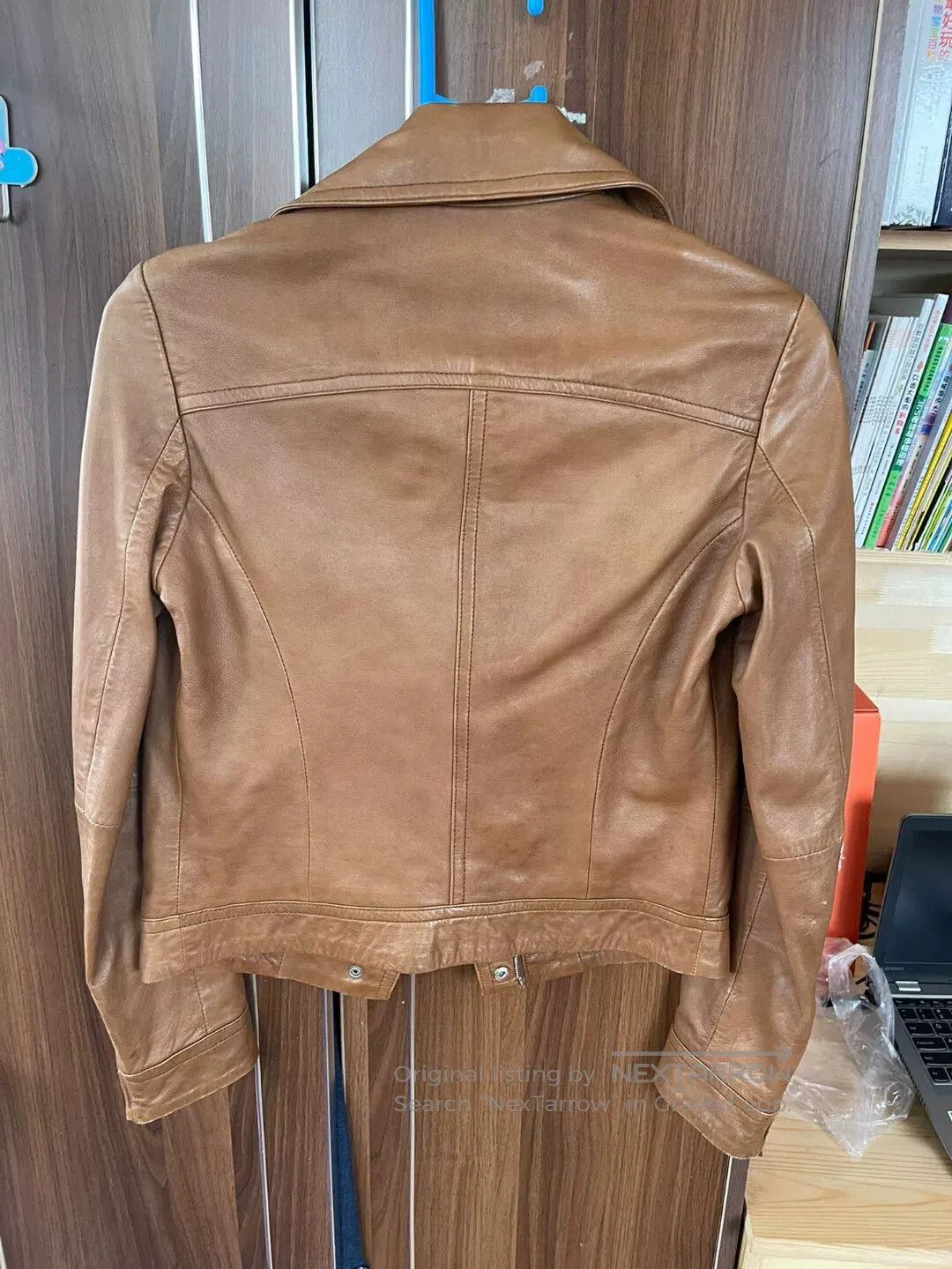 Massimo Dutti Massimo Dutti Women's Leather Jacket. Size XS / US 0-2 / IT 36-38 - 2 Thumbnail