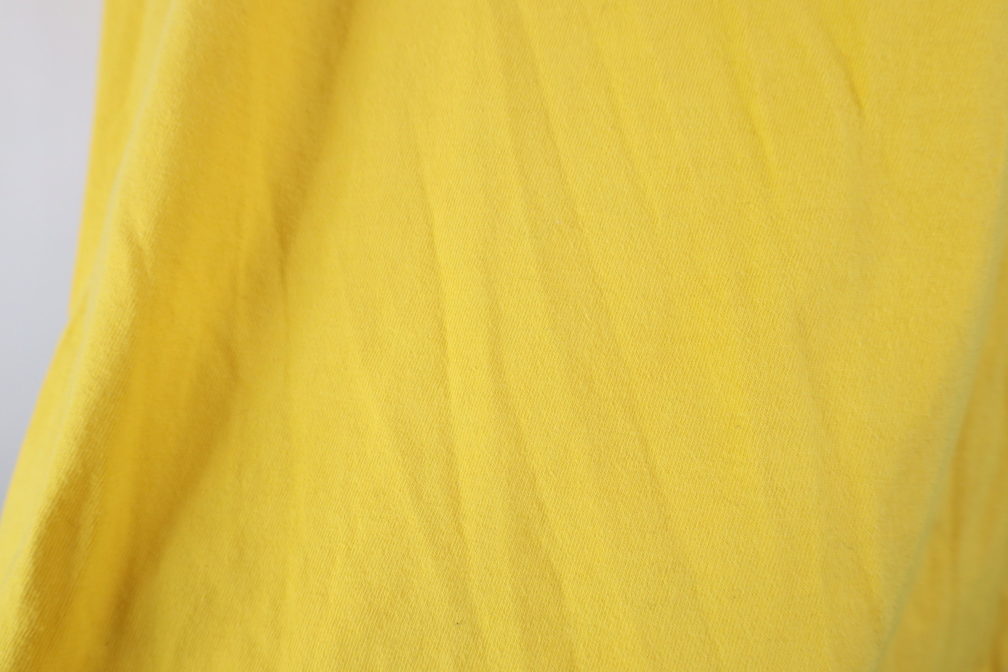 Nike Vintage Nike Basketball Spell All Over Print T-Shirt Yellow Size US XXL / EU 58 / 5 - 9 Thumbnail