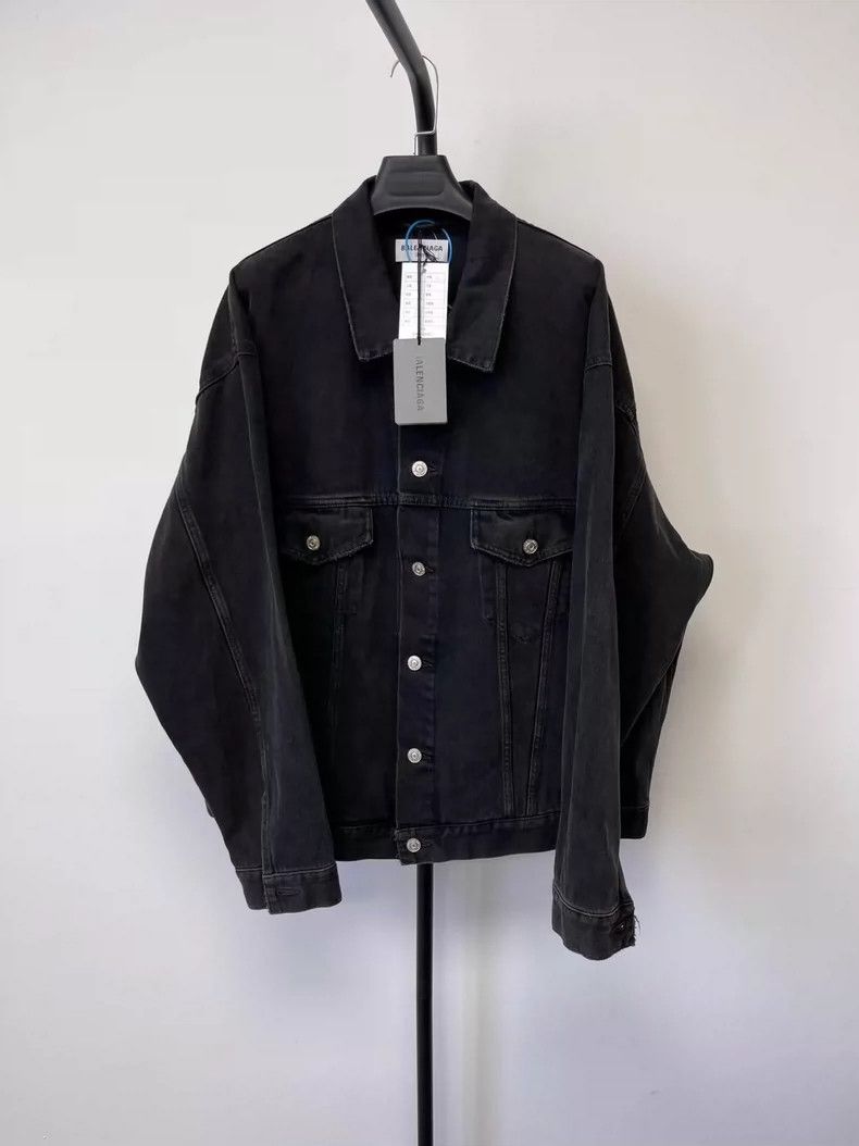 Balenciaga Balenciaga Luminous Jacket Coat Size US S / EU 44-46 / 1 - 2 Thumbnail