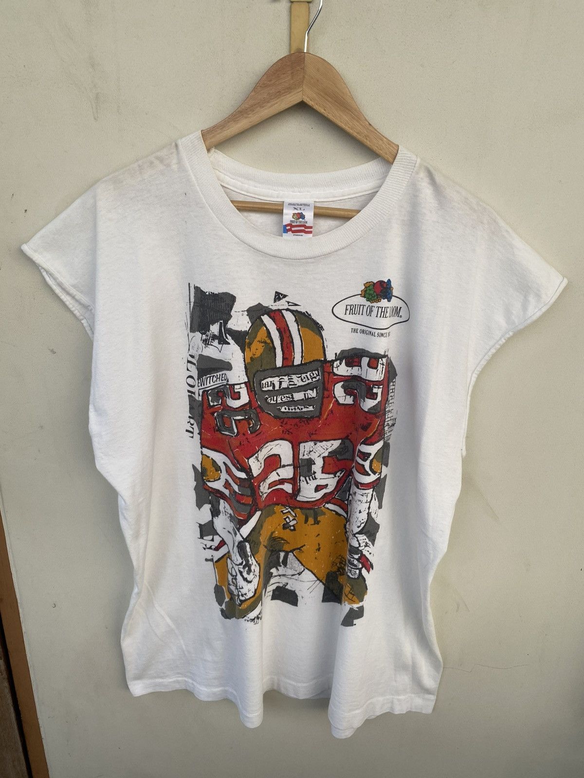 Vintage Vintage 90s Fruit of the loom tshirt Size US XL / EU 56 / 4 - 1 Thumbnail