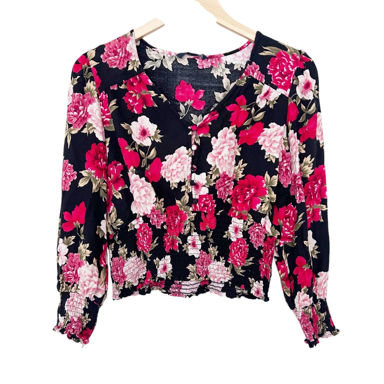 American Eagle Outfitters American Eagle Black Floral Long Sleeve Blouse Sz M Size M / US 6-8 / IT 42-44 - 1 Thumbnail