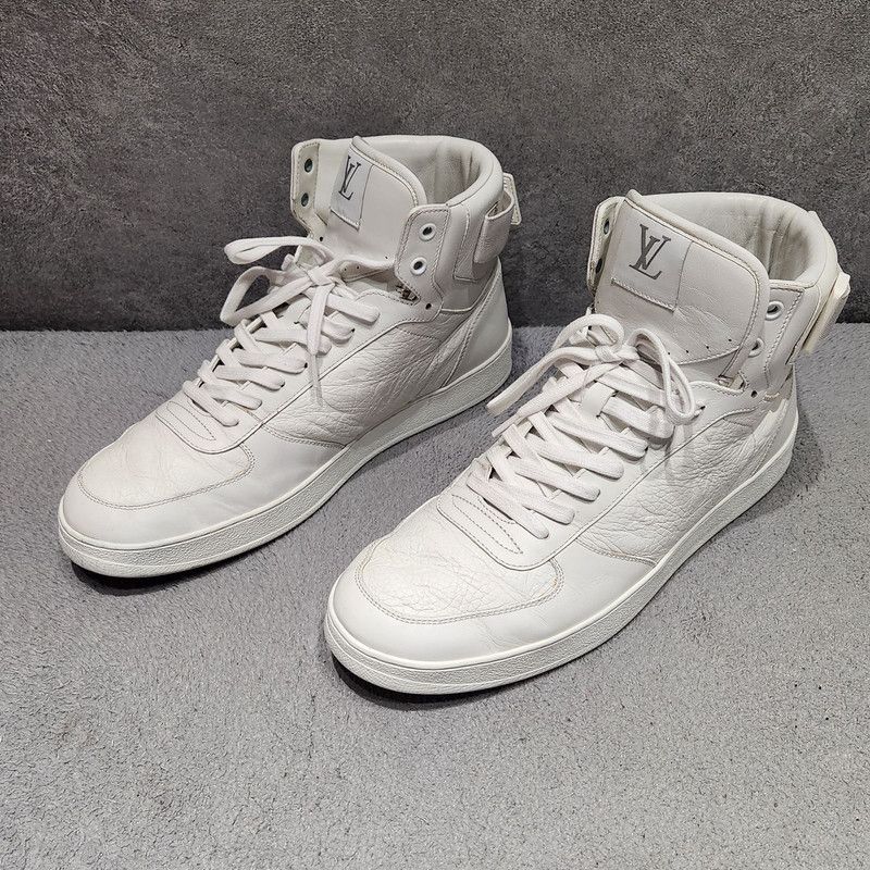 Louis Vuitton Louis Vuitton Rivoli High-Top Sneakers for Men 0079 Size US 9.5 / EU 42-43 - 1 Thumbnail