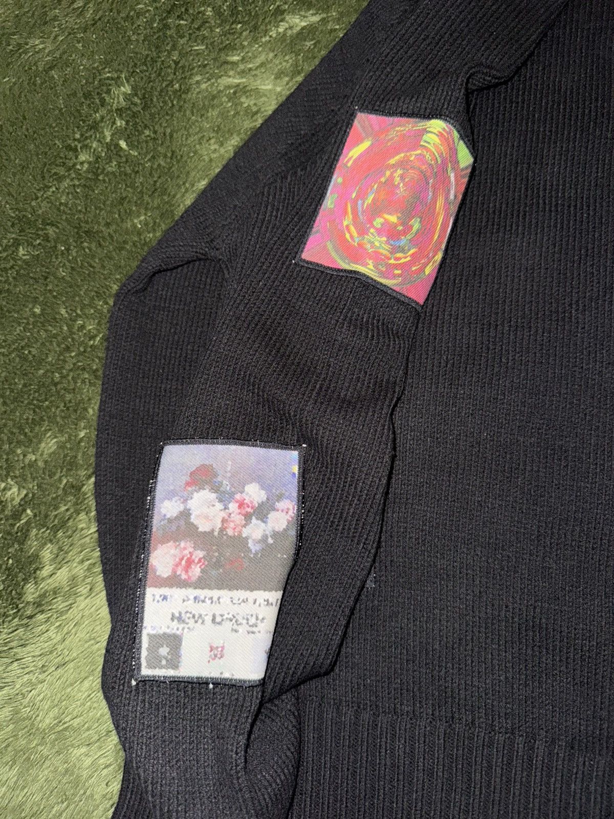 Japanese Brand [2] JOEGUSH Patch Single Pullover Knit (Black) Size US XL / EU 56 / 4 - 6 Thumbnail