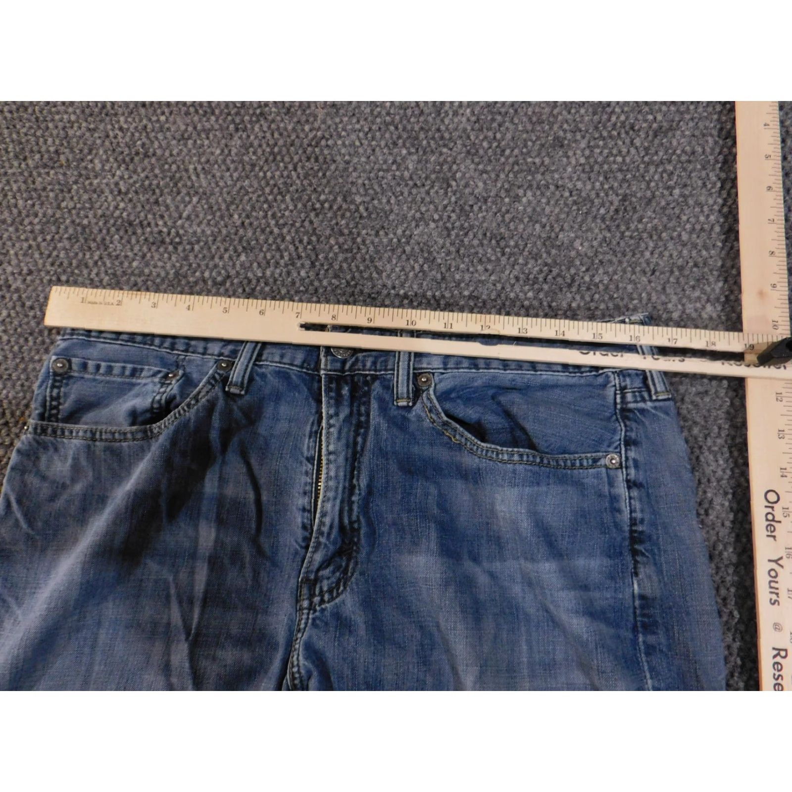 Levi's **Levi's 514 Men's Blue Straight Leg Distressed Jeans W34 L32** User: Levi's 514 Men's Blue Straight Leg Distressed Jeans W34 L32 Size US 34 / EU 50 - 4 Thumbnail