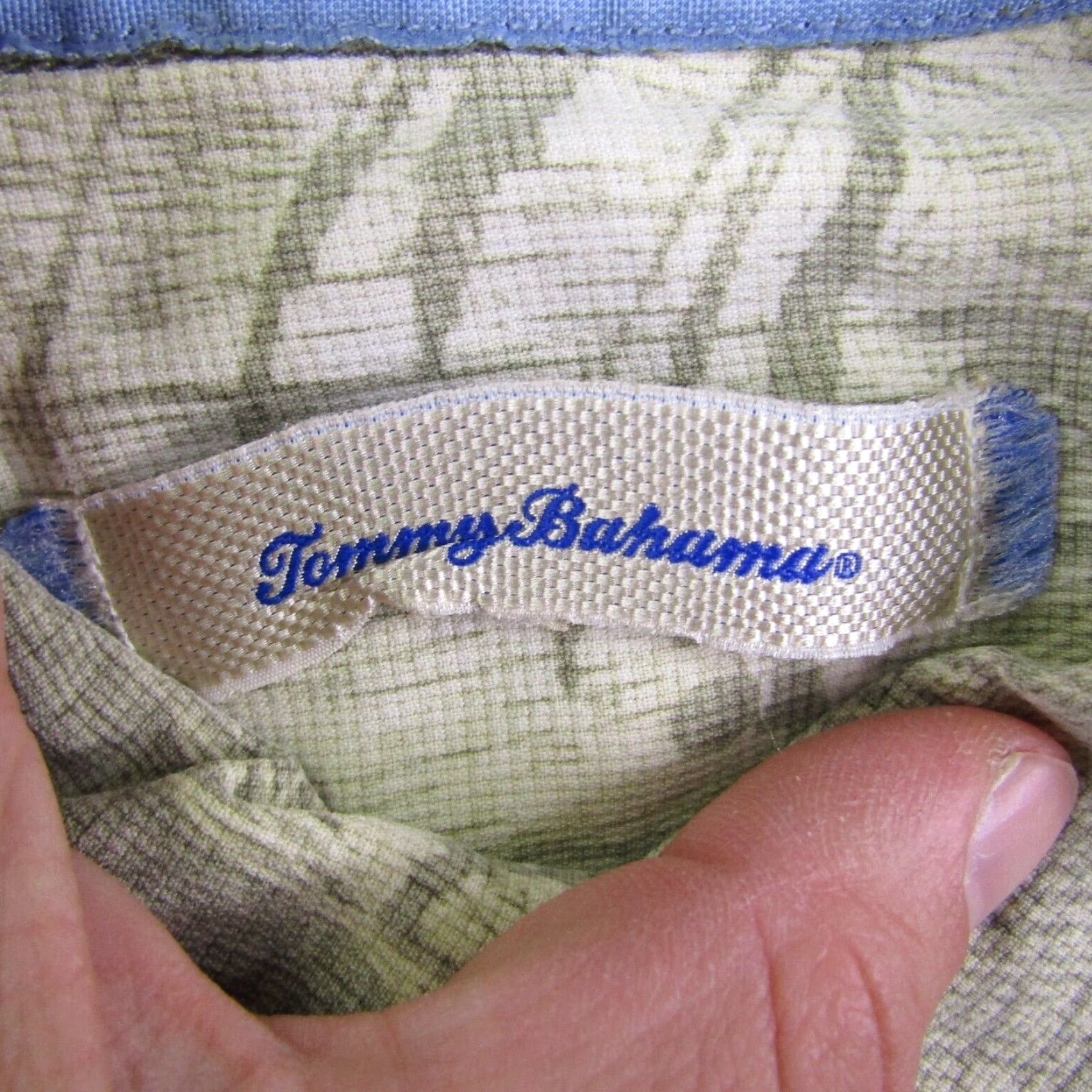 Tommy Bahama VINTAGE Tommy Bahama Shirt Men XL Green Hawaiian Leaves Button Floral Camp Silk Size US XL / EU 56 / 4 - 7 Thumbnail