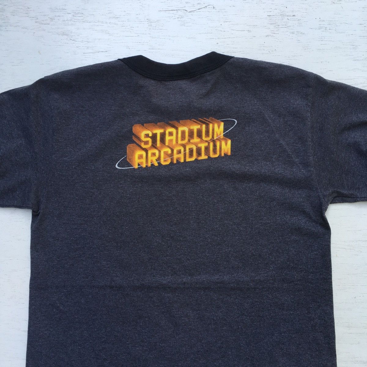 Band Tees × Vintage Vintage Red Hot Chili Peppers Stadium Arcadium Tee Size US S / EU 44-46 / 1 - 18 Thumbnail