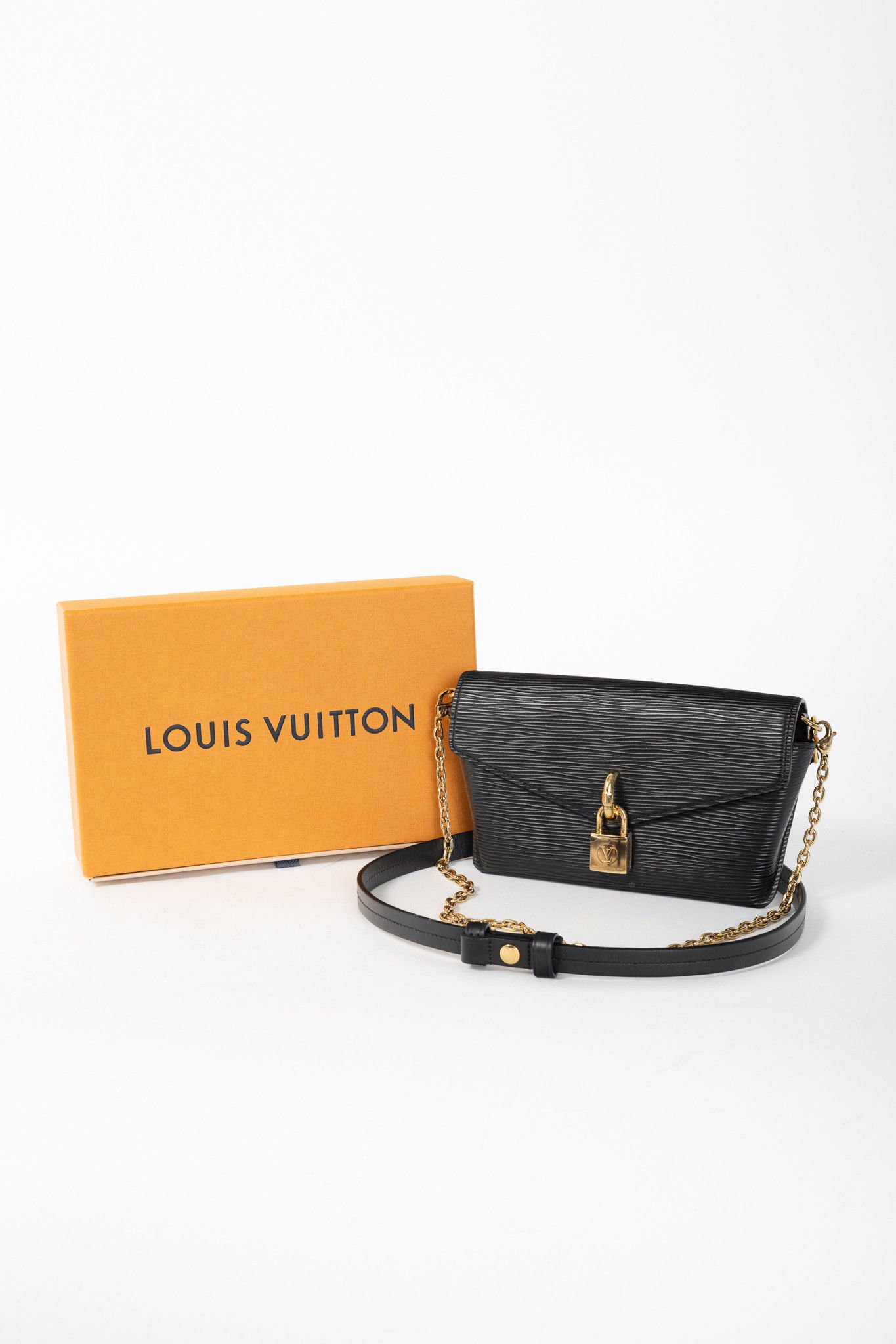 Louis Vuitton Louis Vuitton Padlock on Strap Black Epi Crossbody Belt Bag Size ONE SIZE - 12 Thumbnail