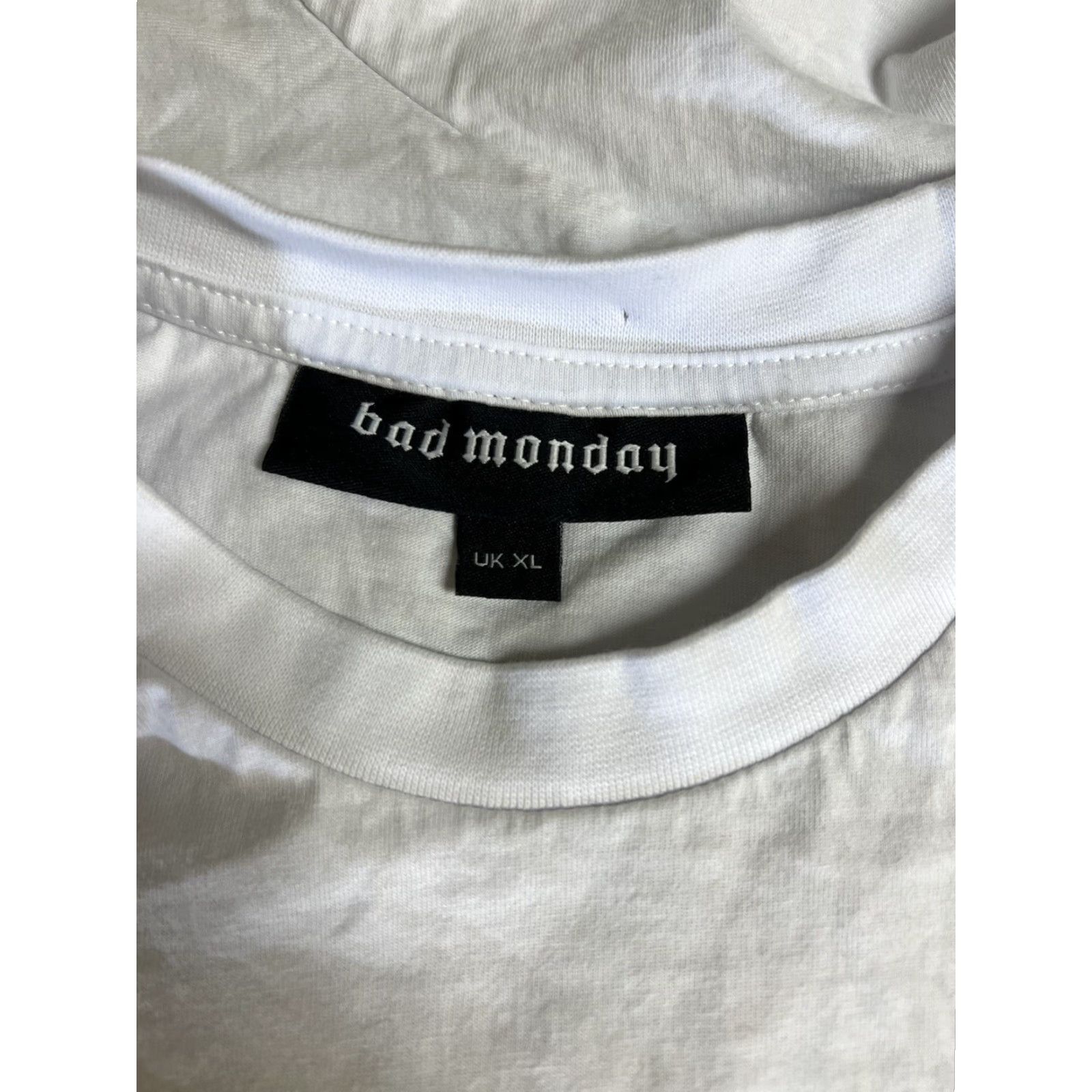 Vintage Bad Monday T-Shirt Dark side Of Life Skull Tee White Short Sleeve XL Men Crew Neck Vintage? No (remove question) Size US XL / EU 56 / 4 - 6 Thumbnail