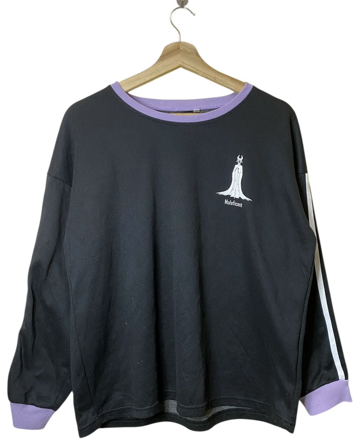 Disney Disney Maleficent Tshirt Long Sleeve Crewneck Size L / US 10 / IT 46 - 1 Thumbnail