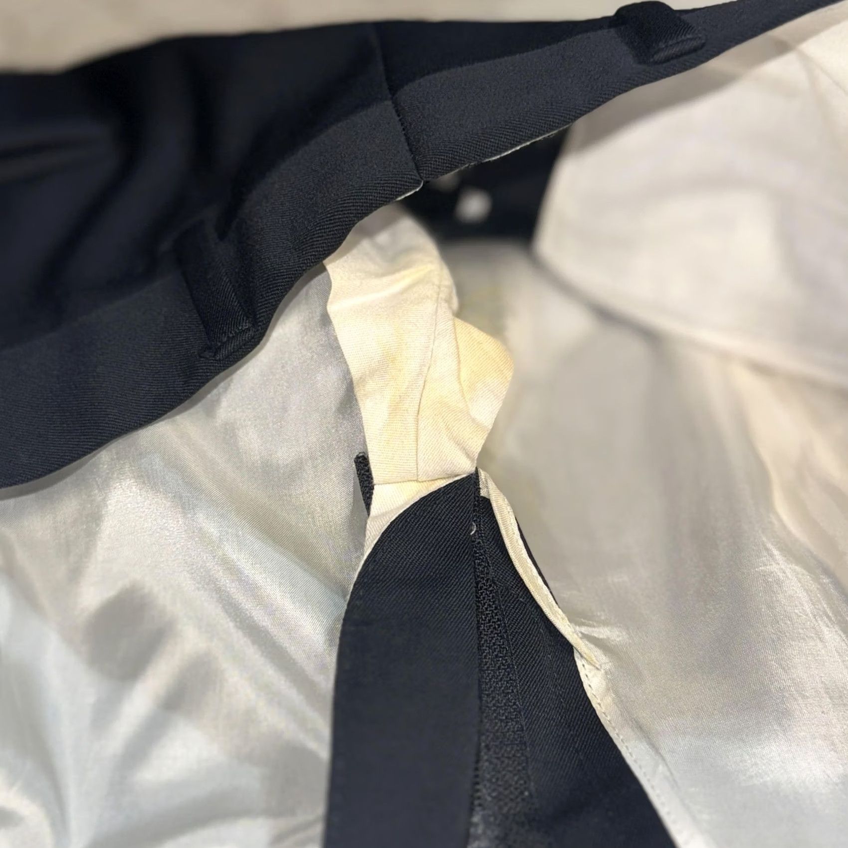 Zanella Zanella Dress Pants Mens 34 Navy Pleated Cuffed Trousers Lined Zip Fly Classic Pants Mens 34 Navy Pleated Cuffed Lined Zip Fly Formal Business Size US 34 / EU 50 - 7 Thumbnail